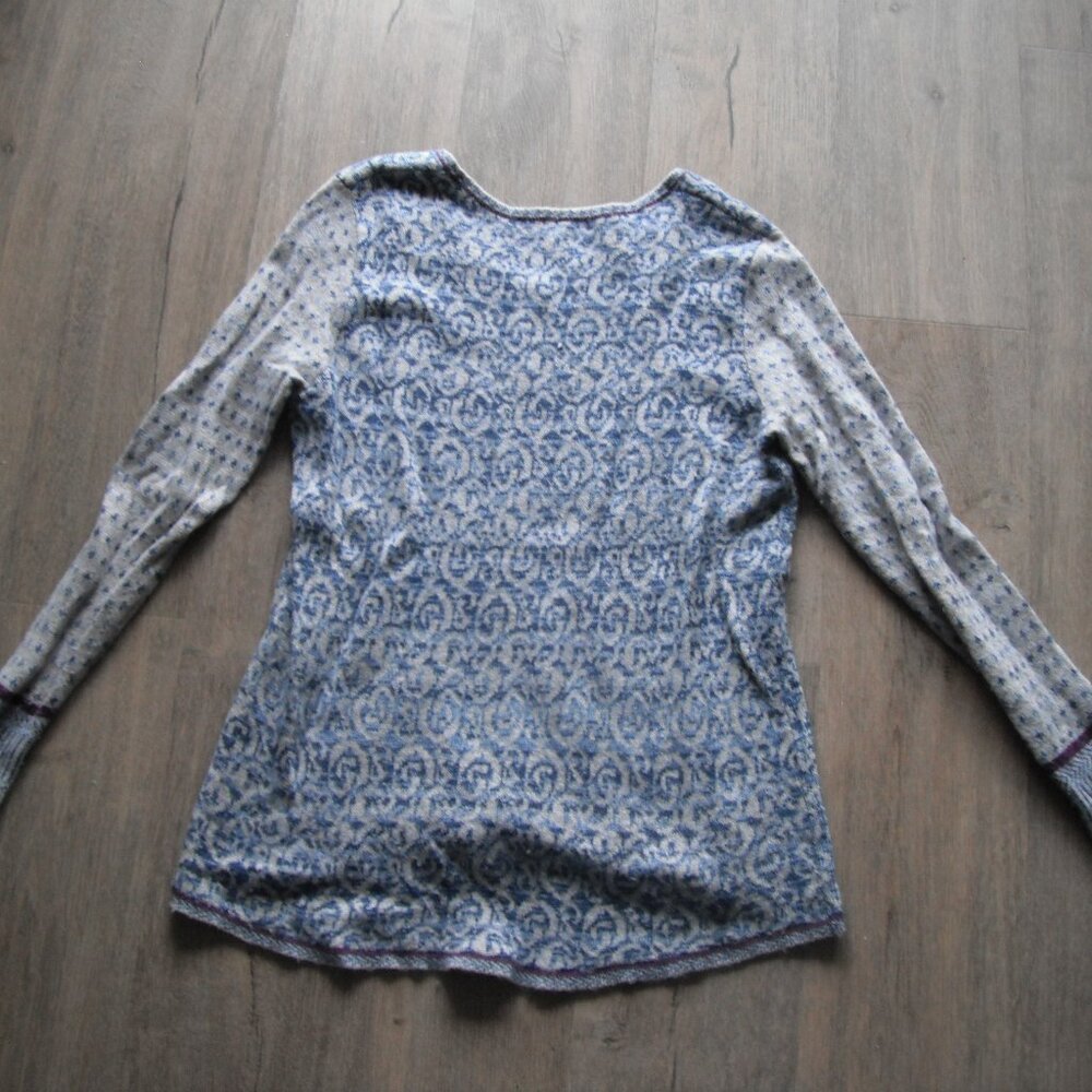Sundance Blue and White Sweater Women's L Merino Wool Blend